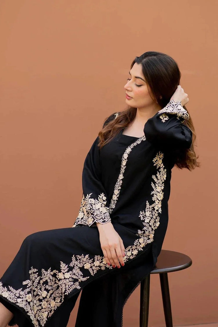 LAJWANTI 2PC Embroidered Lawn Set
