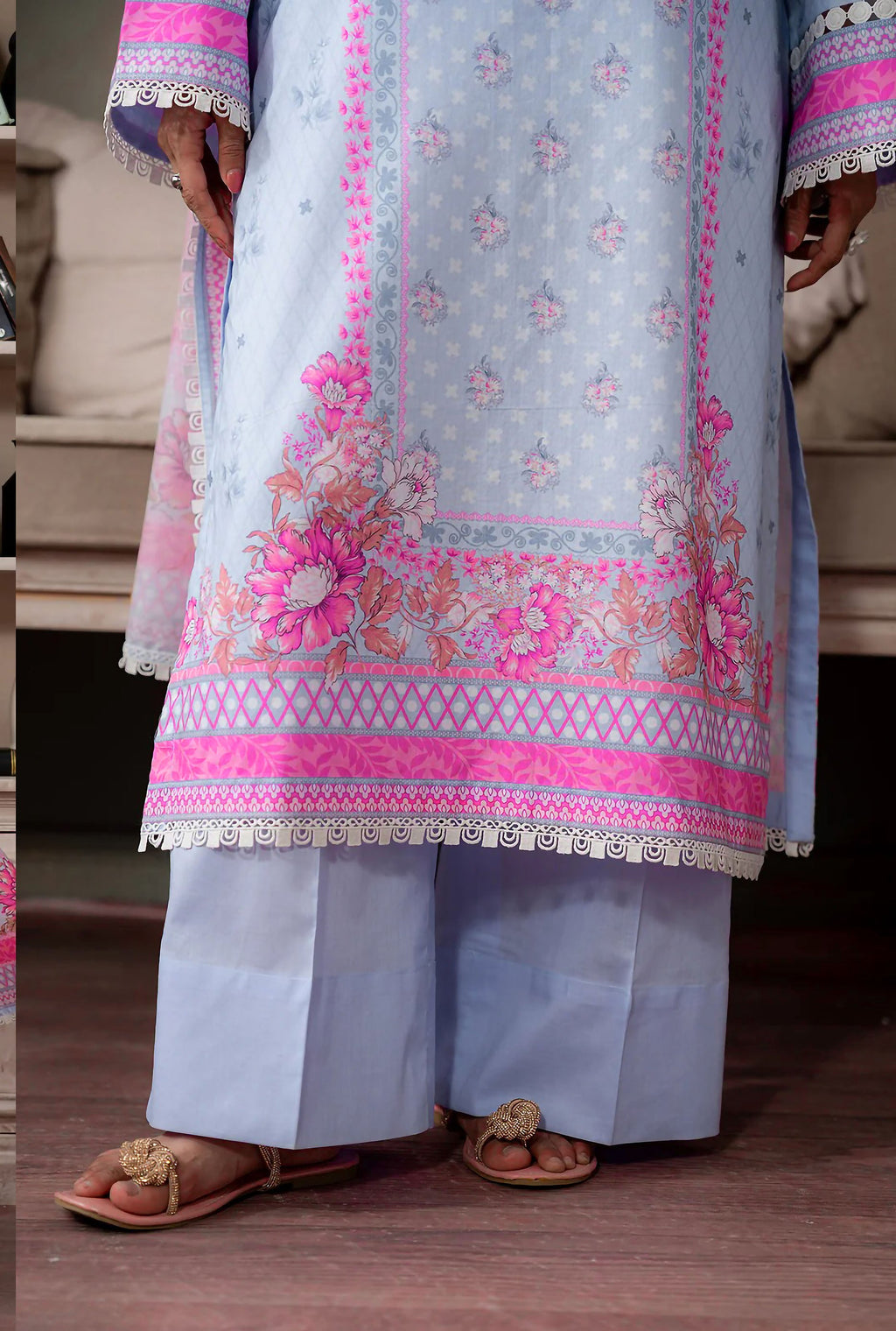 Nishat Printed Lawn 3PC Suit