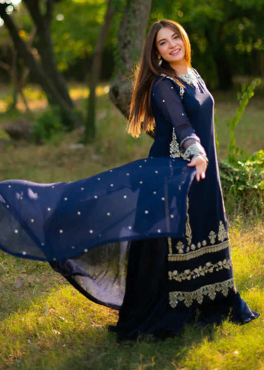 Rahma 3 pcs Embroidered Suit