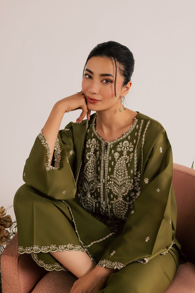 BATIK 2PC Embroidered Lawn Set