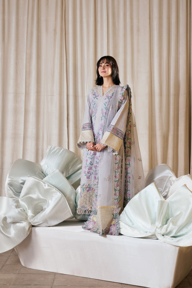 MARYAM HUSSAIN 3PC Lawn Embroidered Suit