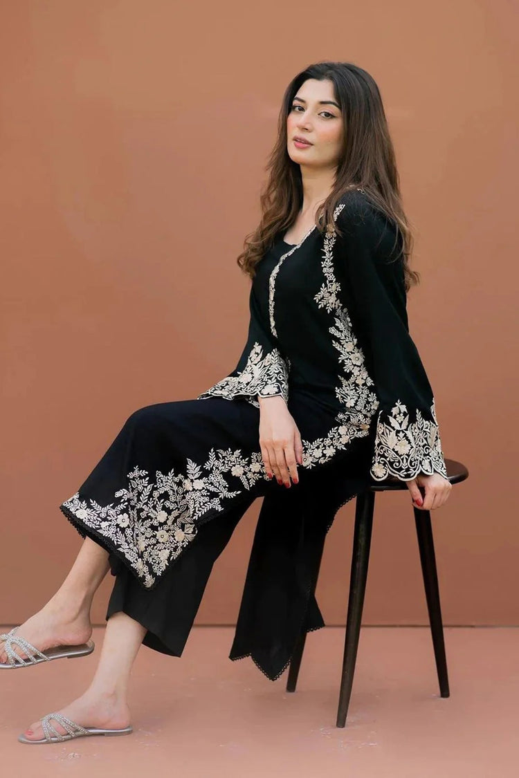 LAJWANTI 2PC Embroidered Lawn Set
