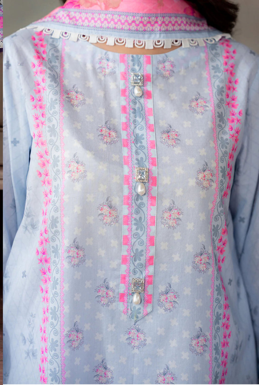 Nishat Printed Lawn 3PC Suit