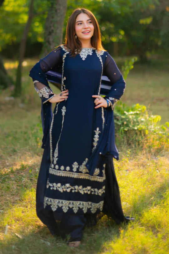 Rahma 3 pcs Embroidered Suit