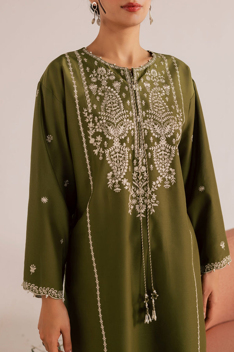 BATIK 2PC Embroidered Lawn Set